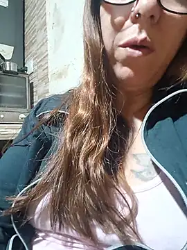 cari75 webcam