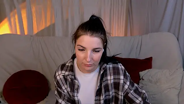 AliceChanel webcam