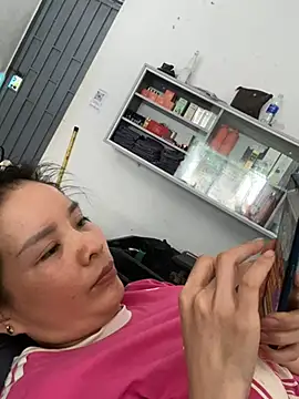 Ivy_Trix2 webcam