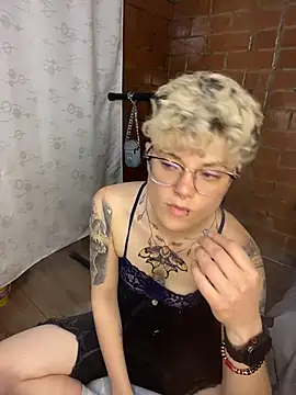 Megan-c webcam
