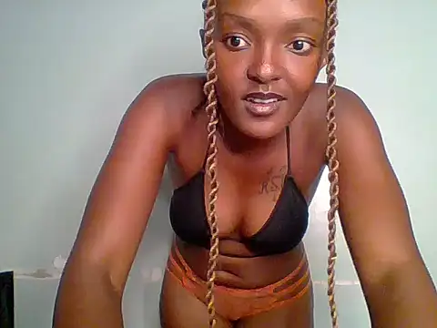Sweet-spicydall webcam