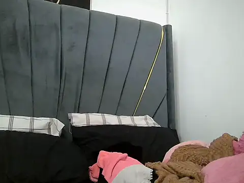 Queenb_2 webcam