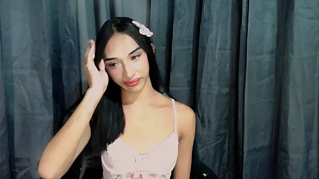 Velvet_Ysabelle webcam
