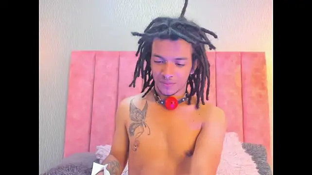 Lucas_jones webcam