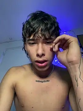 Aron_boy webcam