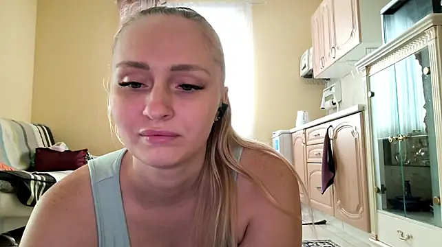 LikaDoll webcam