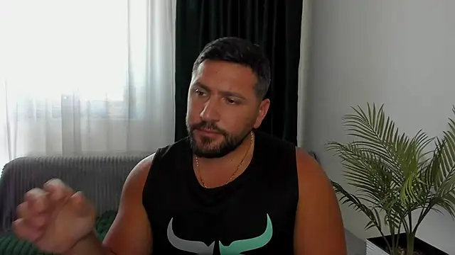 Gold_Alpha_Boy live cam on StripChat