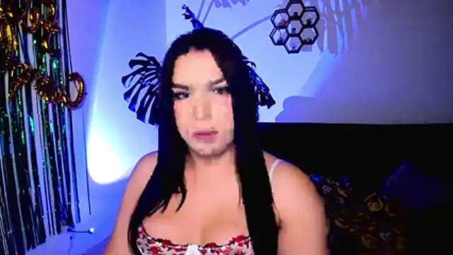 linda_zaam83866 webcam