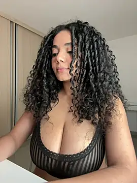Curlyierr webcam