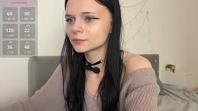 meowchaa 🌙 live webcam