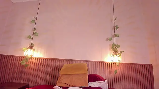 daphne_courtis webcam