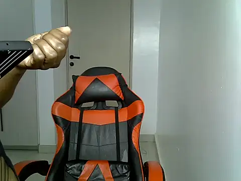 spot_curvy