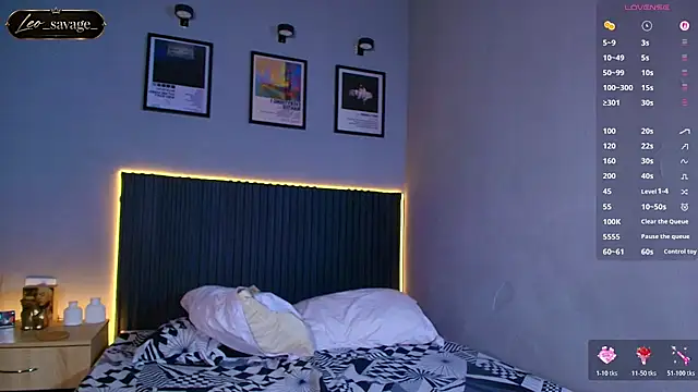 Leo_Savage_ webcam