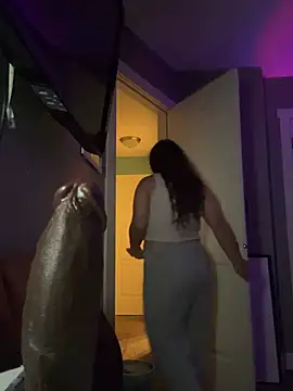 Islandmamita webcam