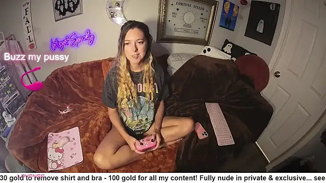 nikki_juggs webcam