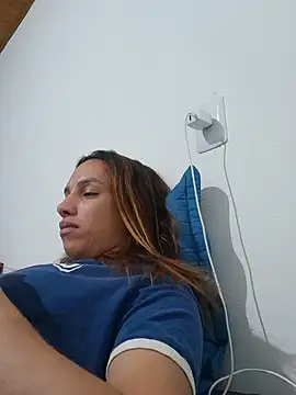Modelo: ofjuliaa