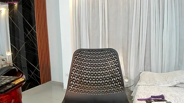 Vicky_Hottman webcam