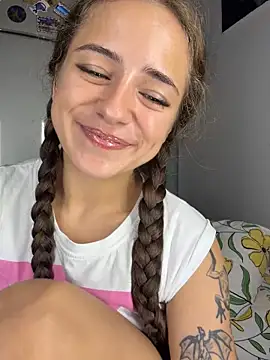 GeraBoobsi webcam
