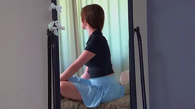 KeiraAsti webcam