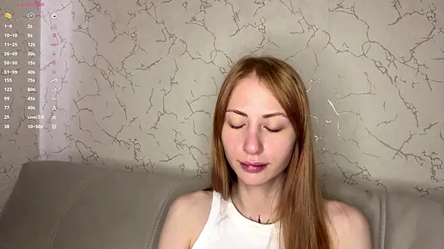 BlondeBun webcam