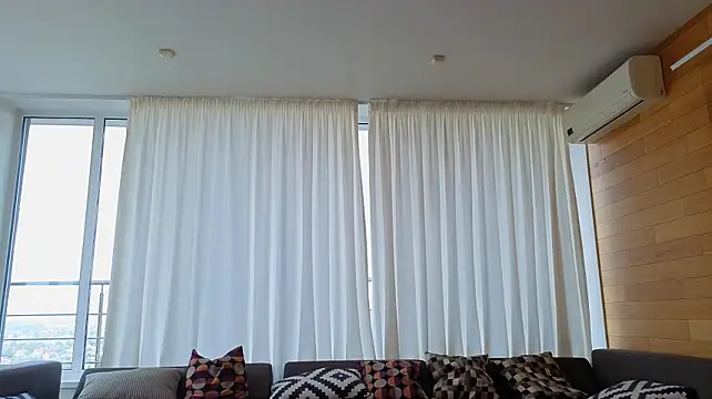 AliciaBrooks webcam