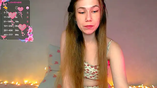kiracozy webcam