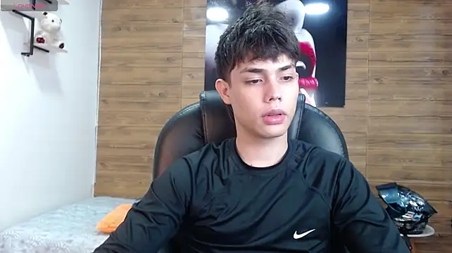 ivan_cooper webcam