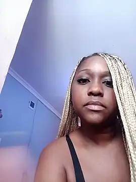 Lovequinberey webcam