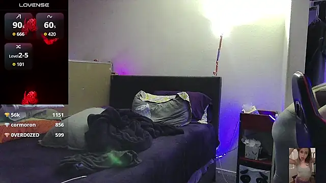Blondiewithanass 🚟 free cam