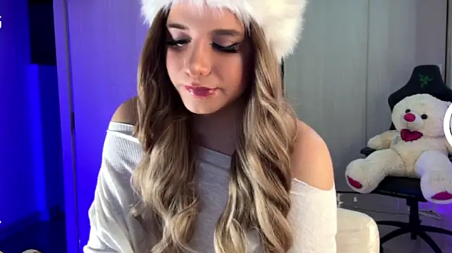 Isa_Pallmer webcam