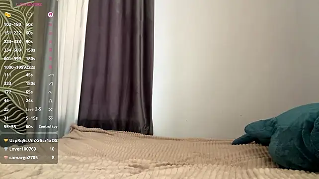 EstefanaBanez live cam on StripChat
