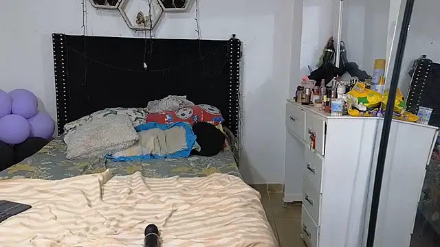 charlotte_077 webcam