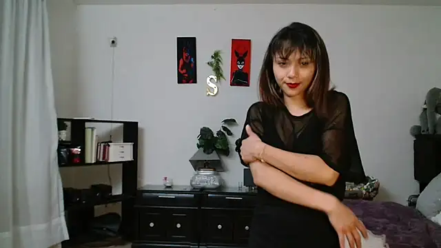 SKARLETEEN webcam