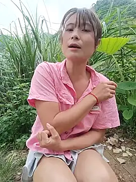 Linda-yiyi webcam