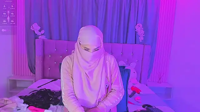 Nayla-Mouna webcam