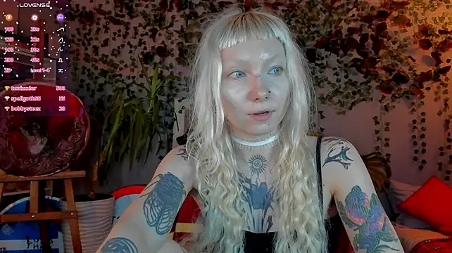 tattoo_art_baby webcam