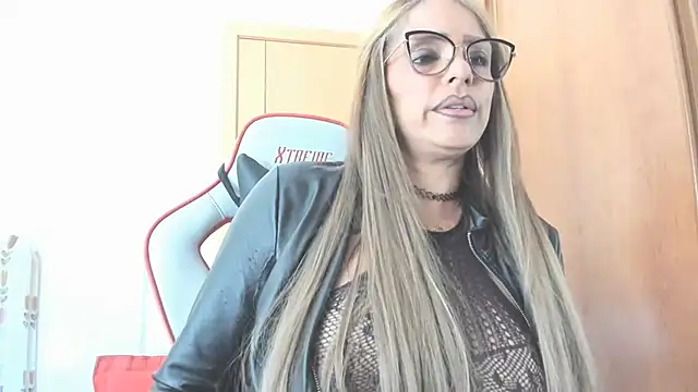 CristalDivine webcam