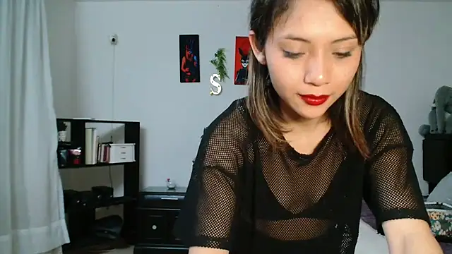 SKARLETEEN webcam