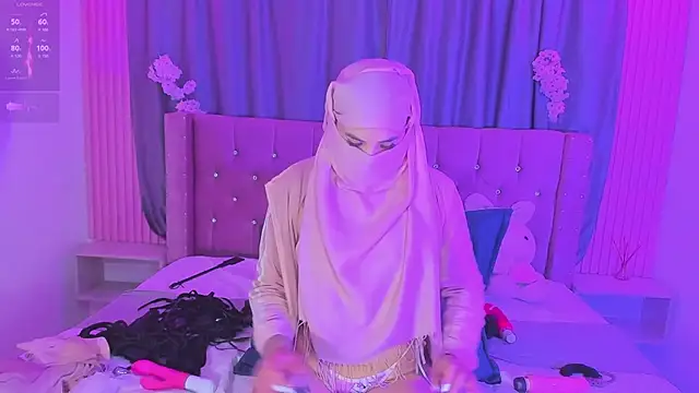 Nayla-Mouna webcam