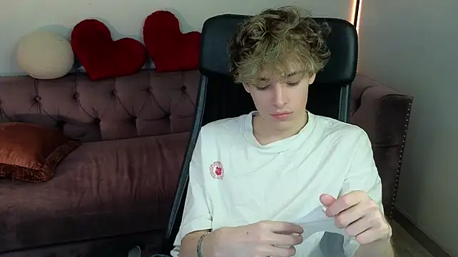 kevingarsiaa's live cam