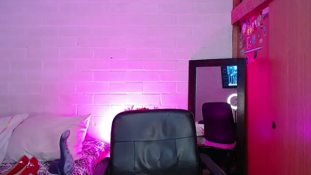 Amy66 webcam