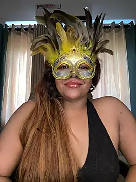 Zaralanson live cam on StripChat