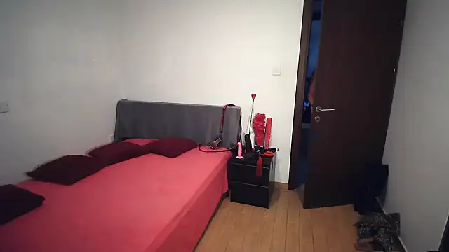 Miss_GloriaDream webcam