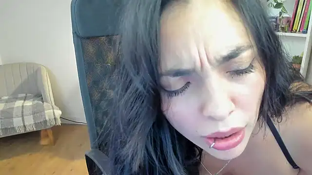 _BellaEvans_ live cam on StripChat