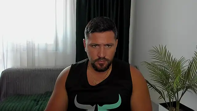 Gold_Alpha_Boy webcam