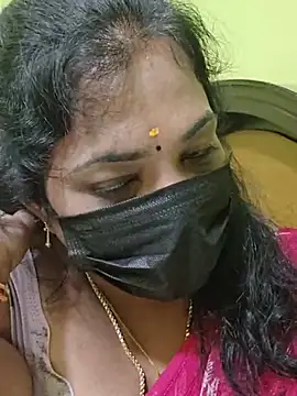 Tamil_Mithra webcam