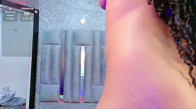 thinsamathagirl webcam