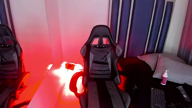 Damiam_23 webcam