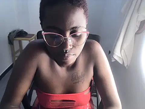 sweetsin12 webcam