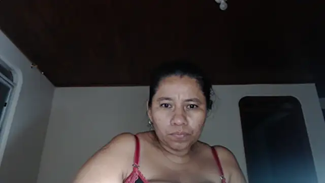 adrixxx38 webcam